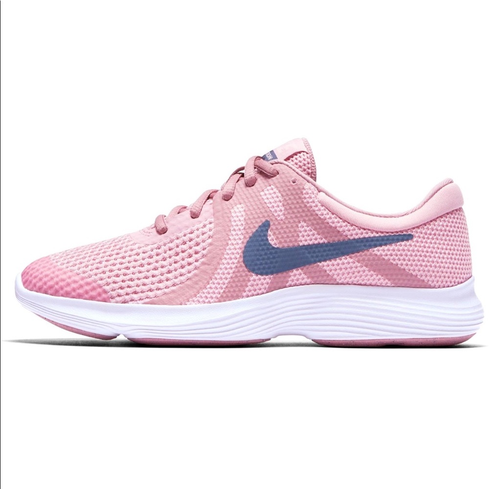 Nike revolution 4 (Gs)